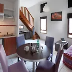 Res La Barbacane, Carcassonne, For 2 People Carcassone