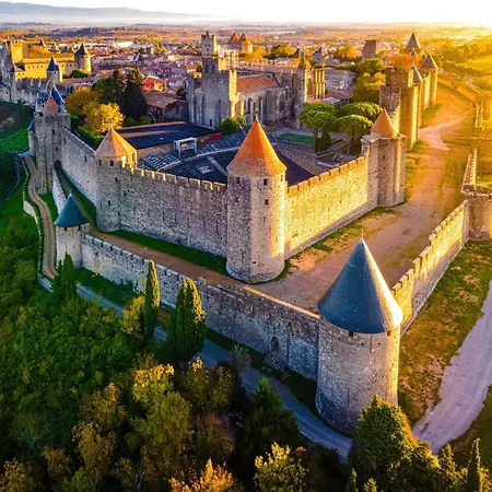 Res La Barbacane, Carcassonne, For 2 People *