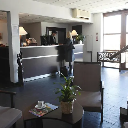Res La Barbacane, Carcassonne, For 2 People *