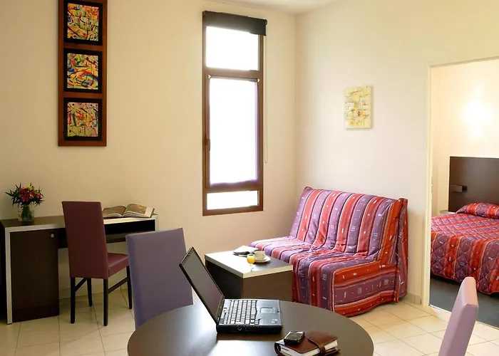 Daire Res La Barbacane, Carcassonne, For 2 People Carcassonne